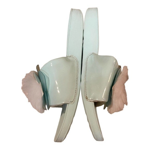 Ugg Kids Green Cactus Flower Slide Size 4 Slip‎ On - Picture 4 of 6